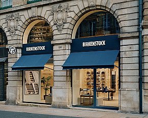 Birkenstock acusa el impacto de los aranceles y su beneficio operativo desciende