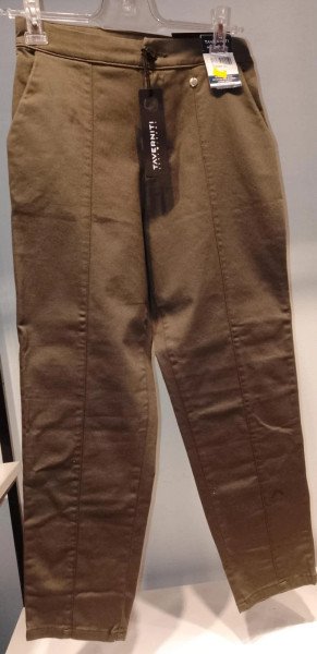 PANTALON CORTE CHINO